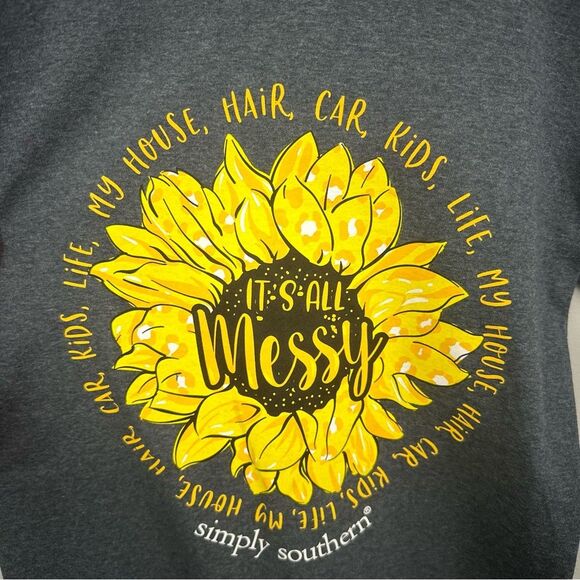 Simply Southern Grey It's A Mess Sunflower Short Sleeve T-Shirt NWT Size Small - Picture 4 of 10